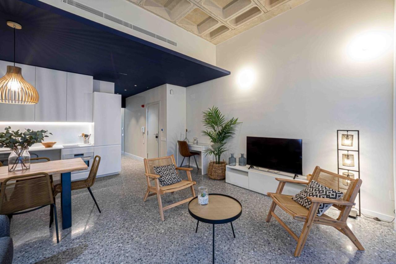 Barcelona Touch Apartments - Rosich Л'Успіталет-да-Любрагат Екстер'єр фото