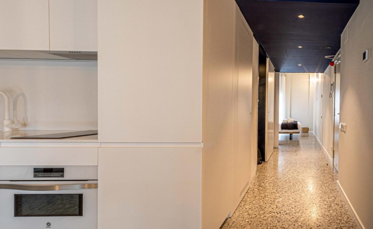 Barcelona Touch Apartments - Rosich Л'Успіталет-да-Любрагат Екстер'єр фото